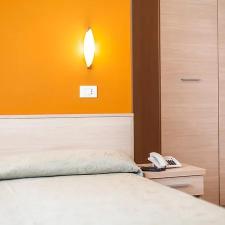 Ombrosa Szálloda Milano Marittima